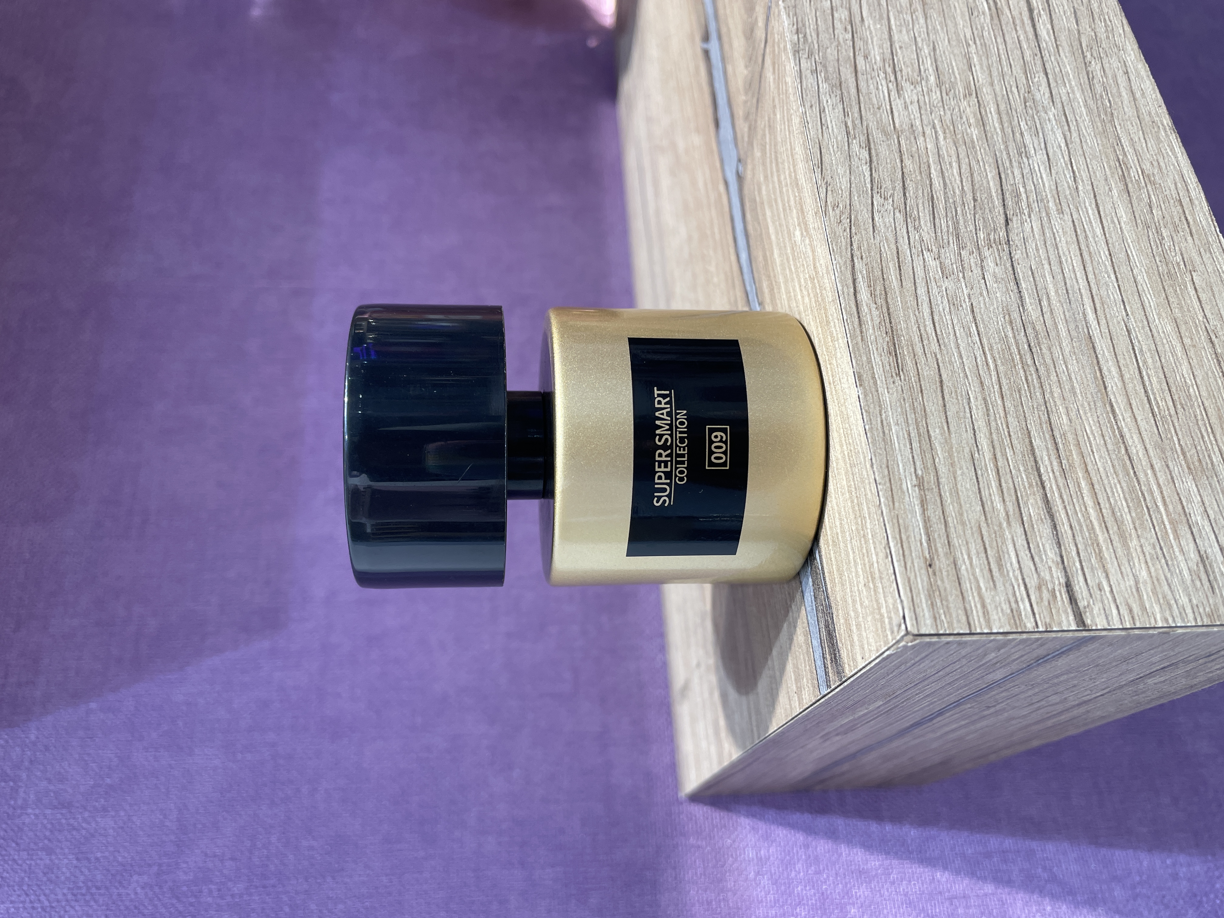 عطر زنانه مردانه تیزیانا ترنزی کریکه سوپر اسمارت کد ۰۰۹