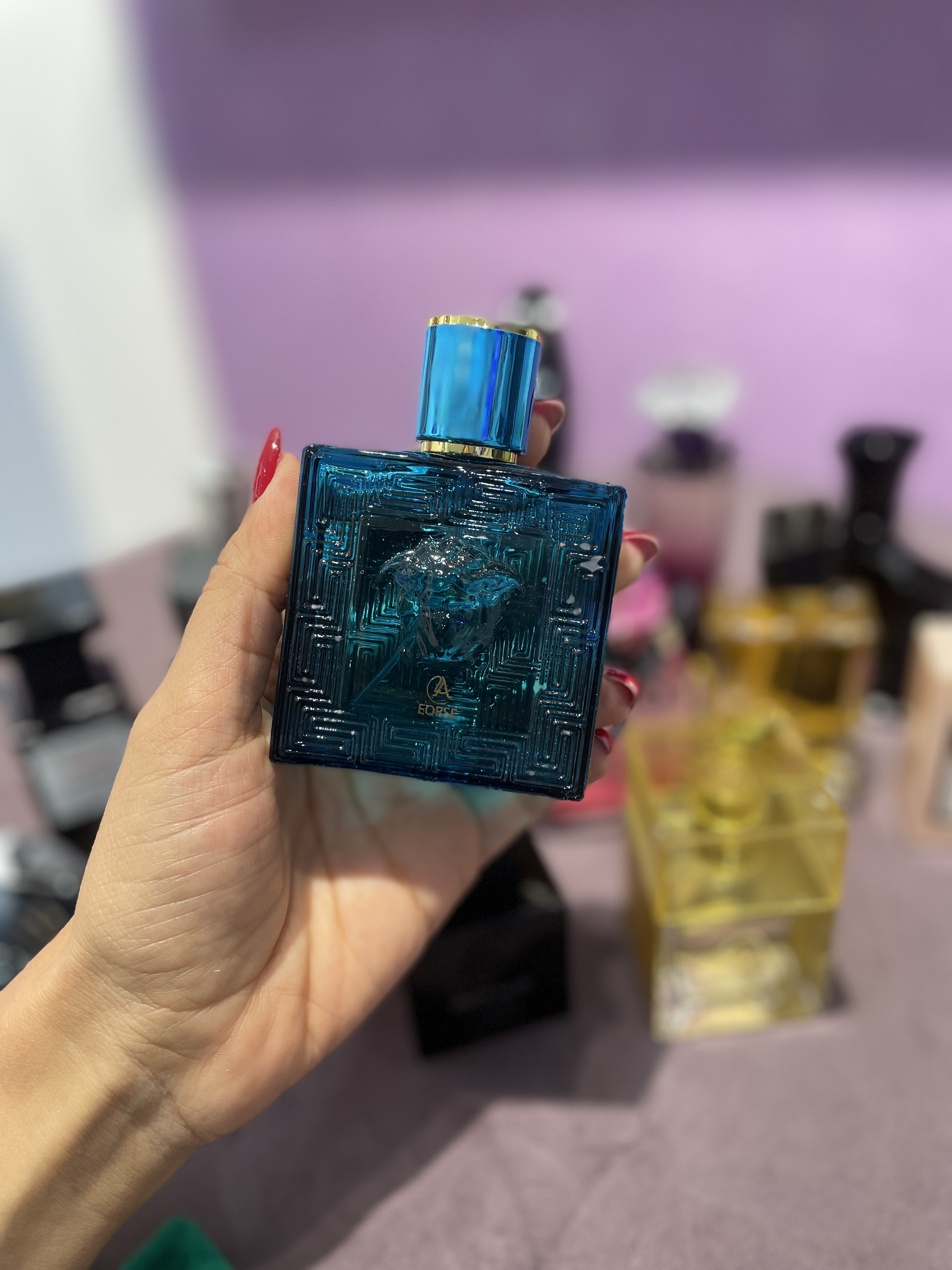 عطر مردانه ورساچه اروس اسمارت کد ۴۰۱