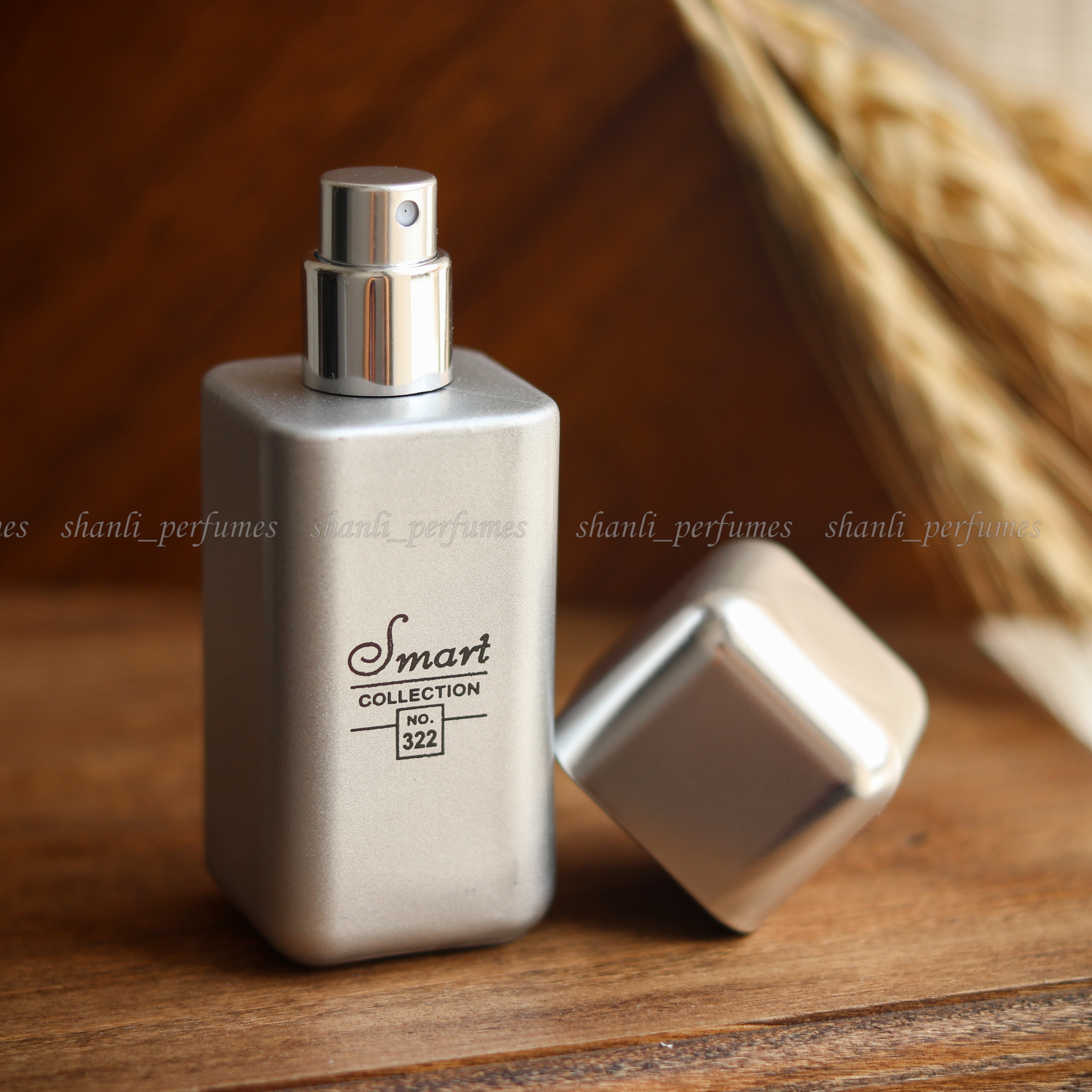 عطر ۲۱۲ وی آی پی نقره ای اسمارت کد ۳۲۲