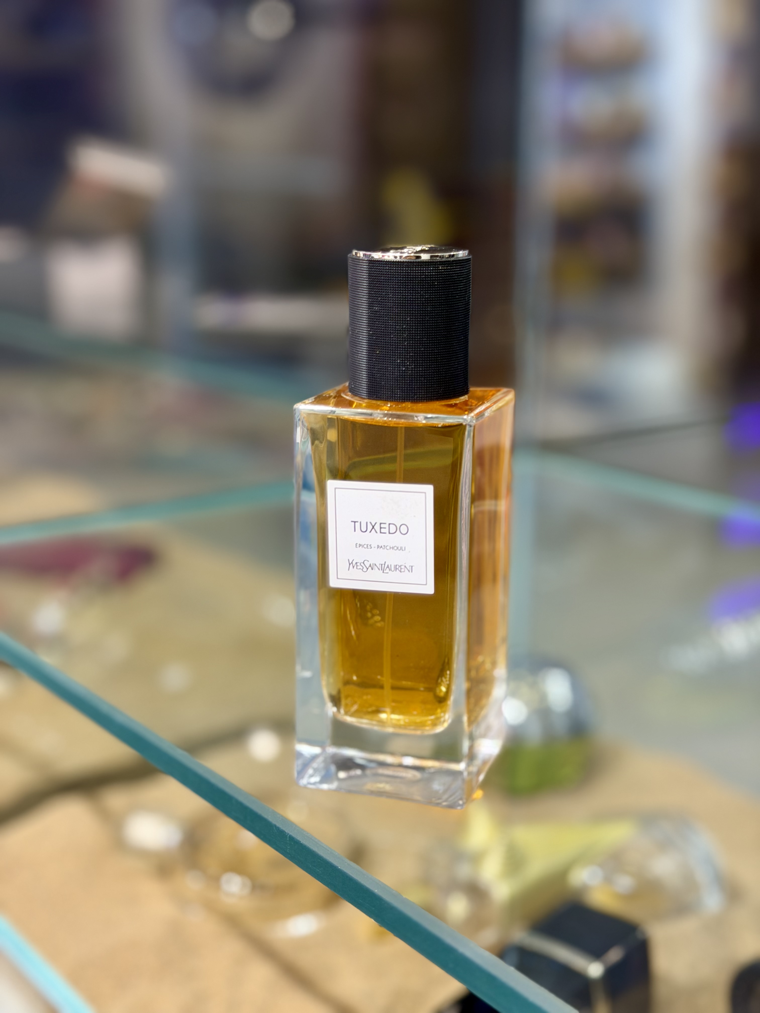 عطر مردانه ایوسن لورن تکسدو اورجینال مسترکوالیتی