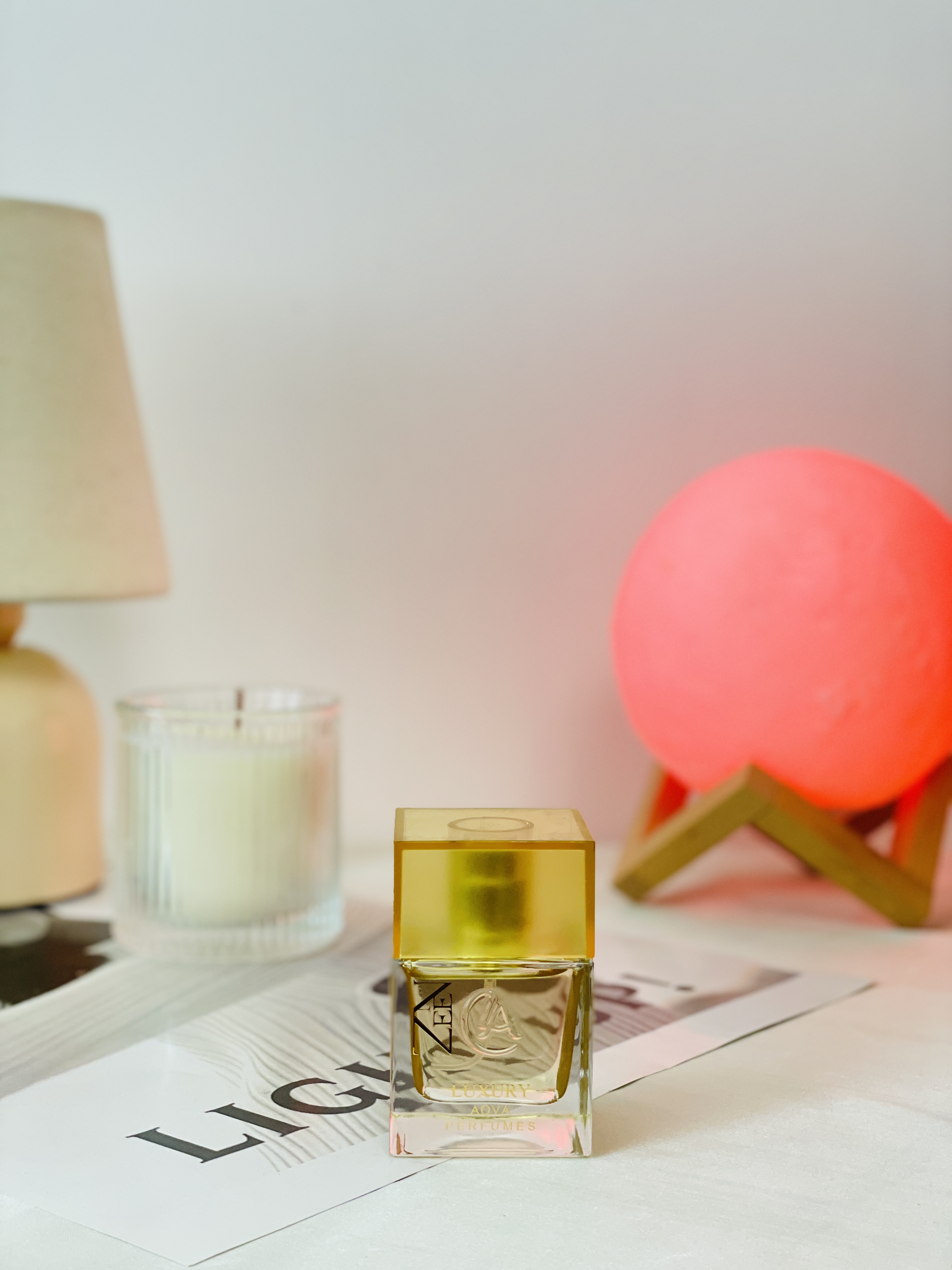 عطر زنانه شسیدو زن برند آکوا لاکچری
