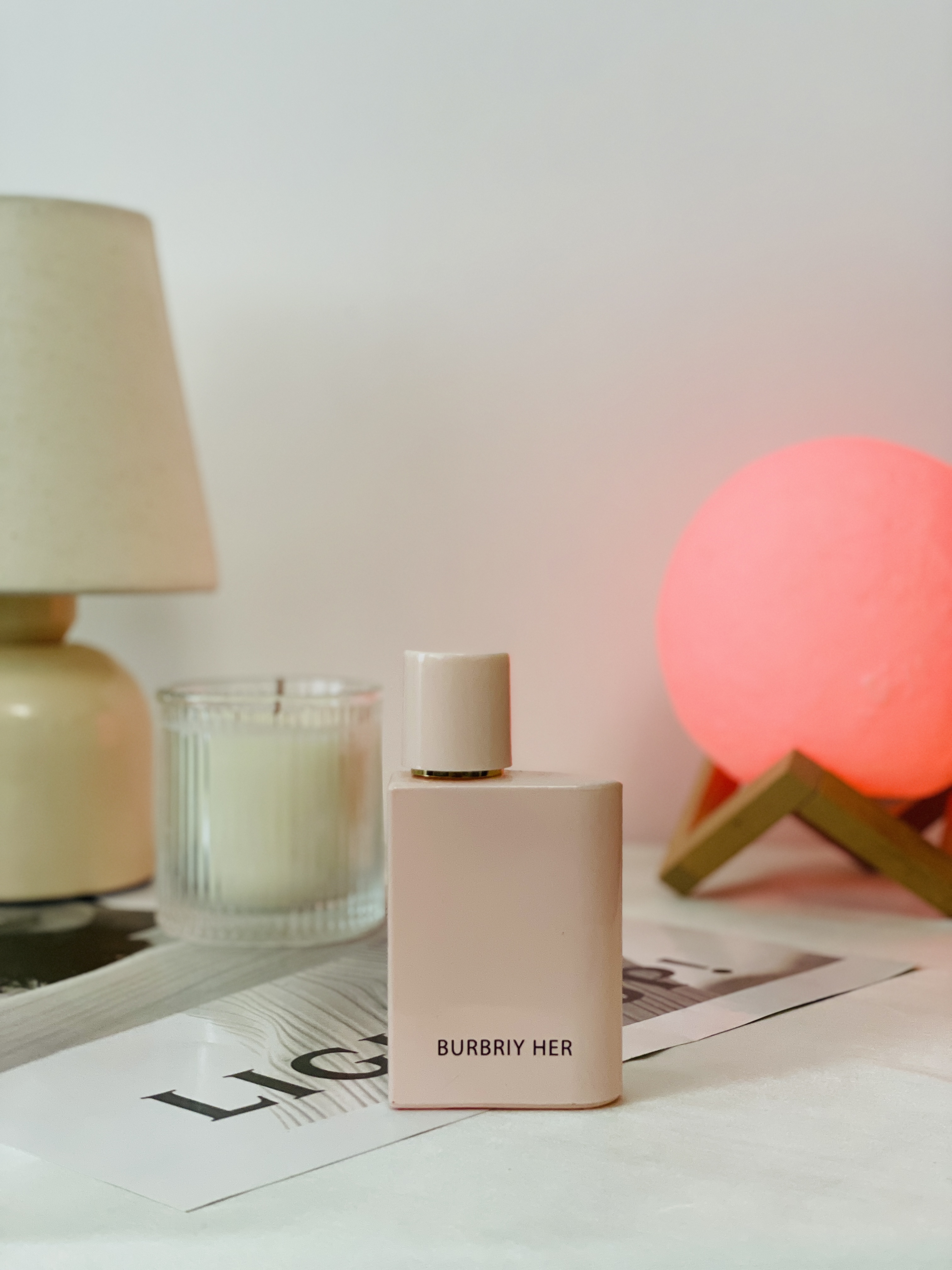 عطر زنانه باربری هر شرکت آکوا لاکچری