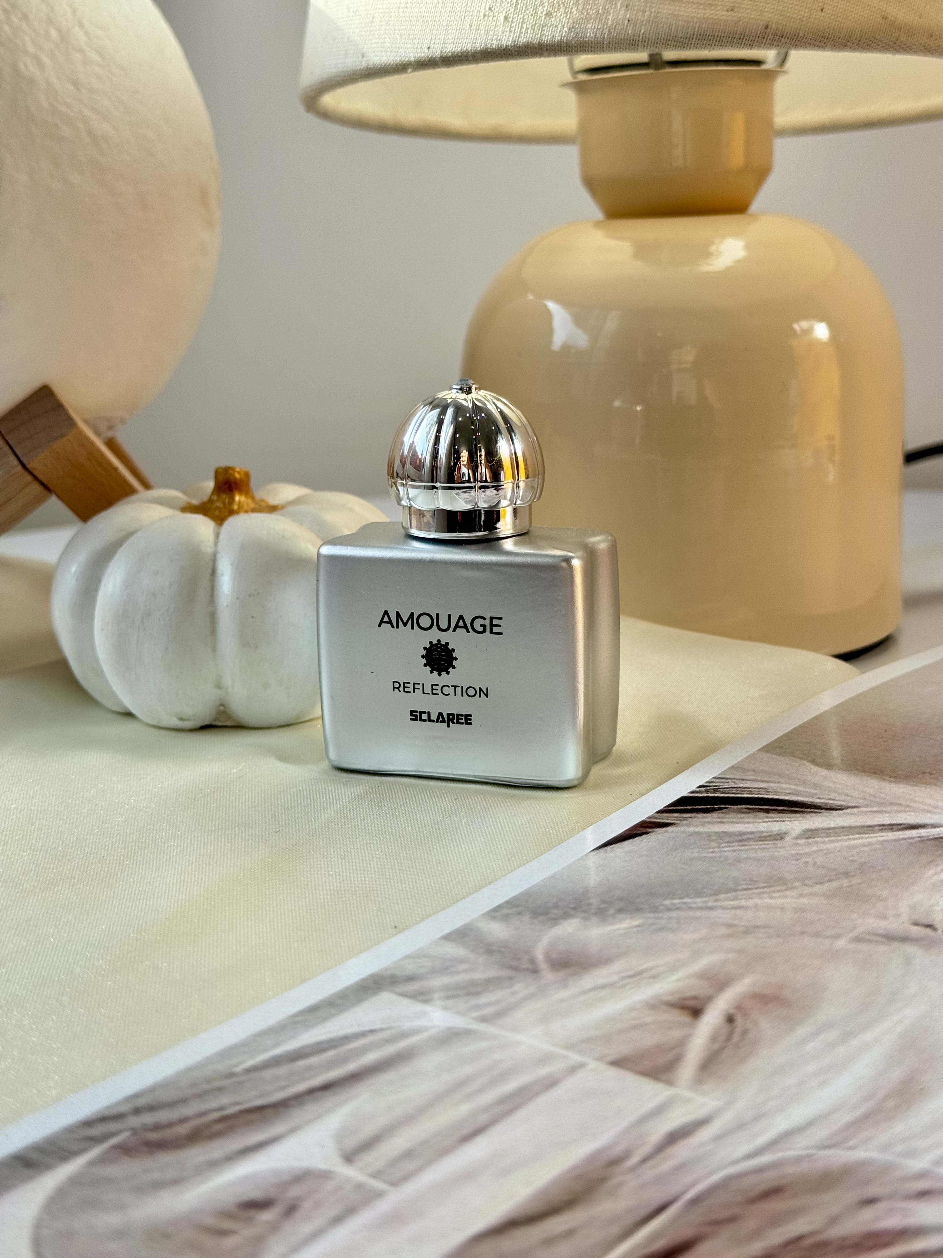 عطر زنانه آمواج رفلکشن برند نایس