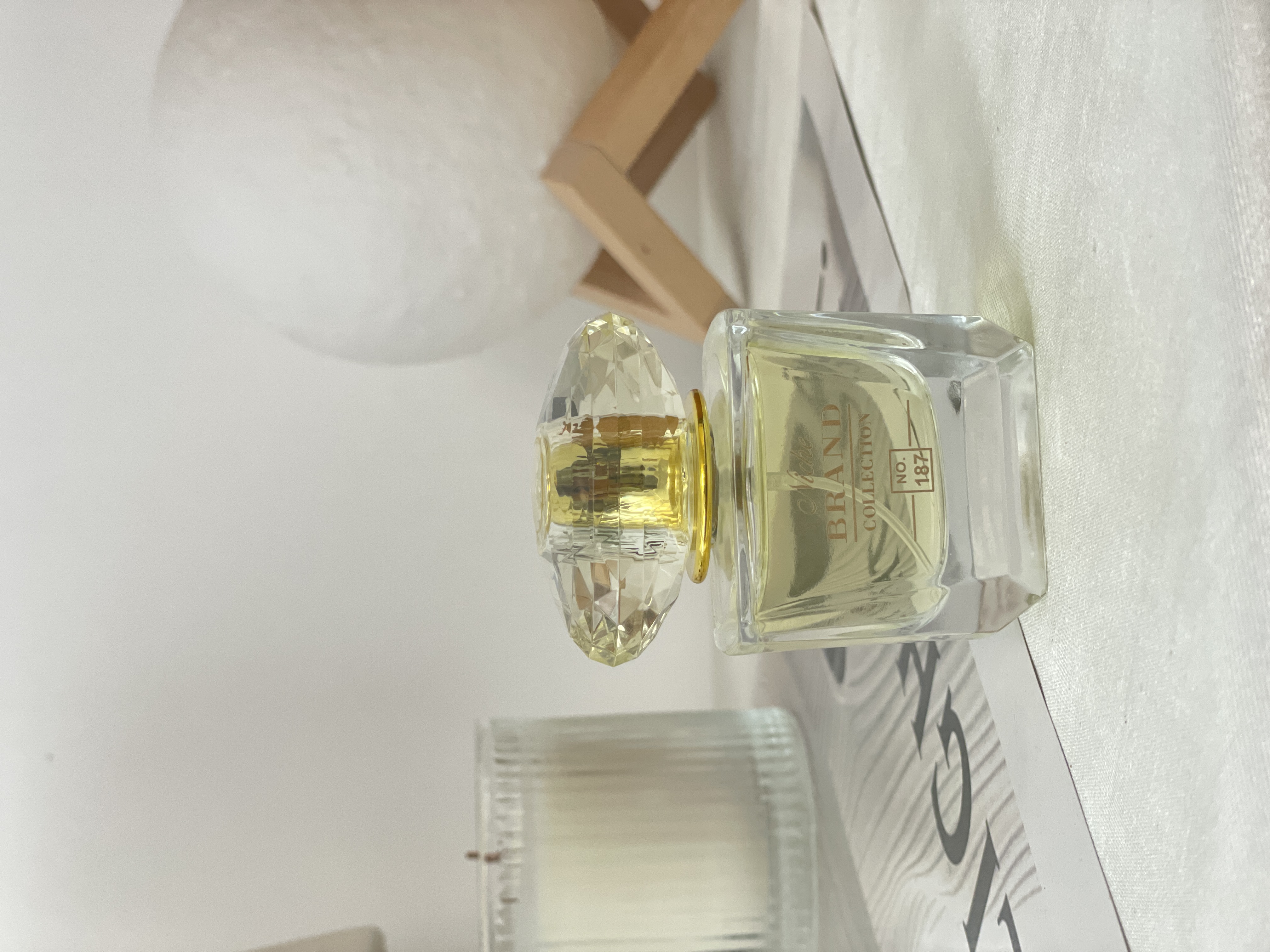 عطر زنانه ورساچه یلو دیاموند