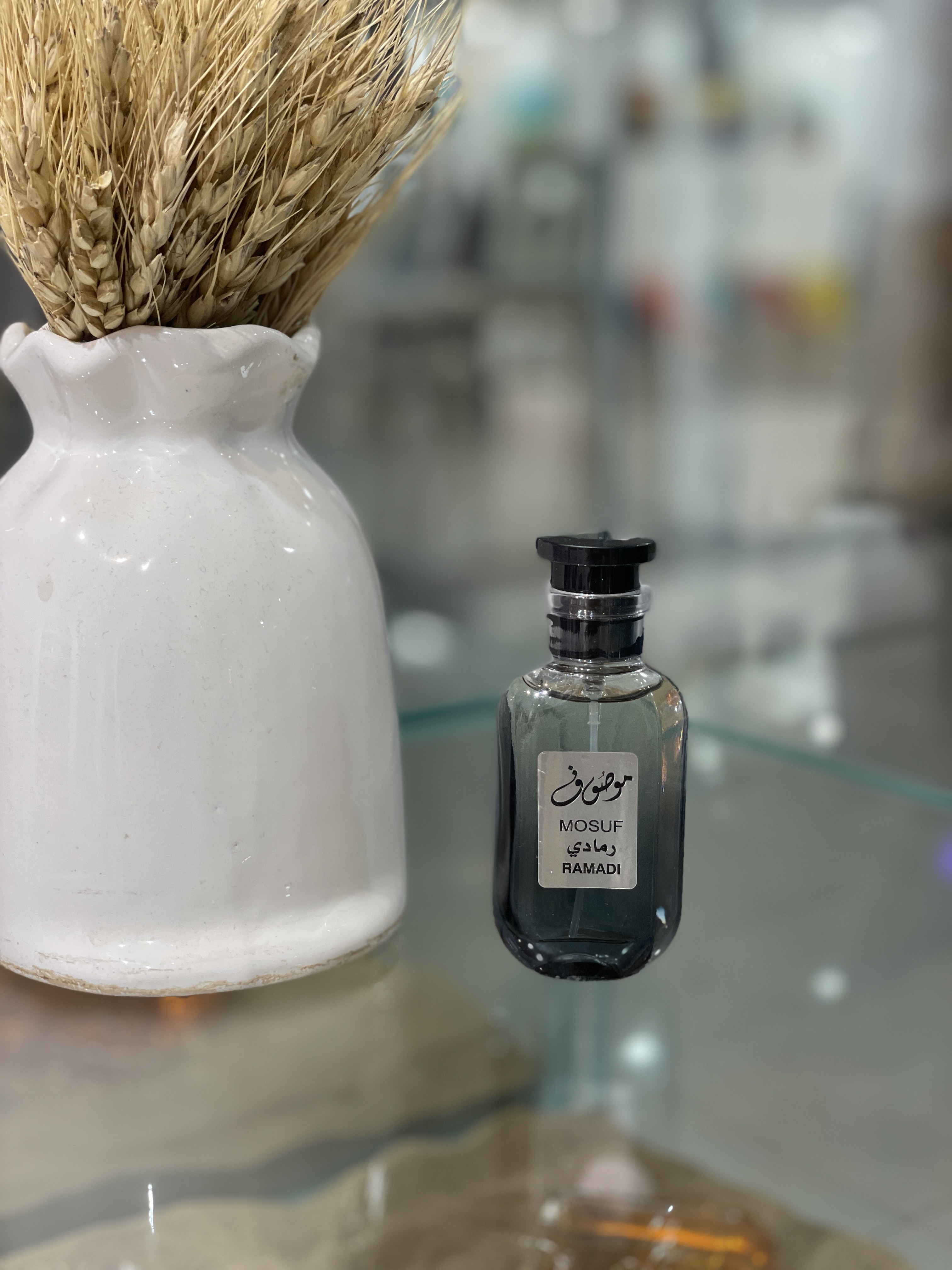 عطر مردانه موصوف مشکی ارض زعفران
