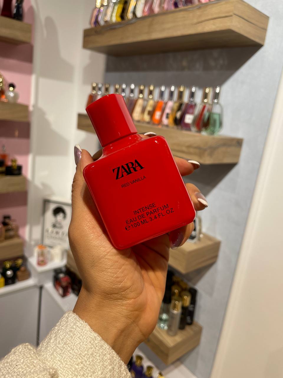 عطر ادکلن زارا رد وانیلا