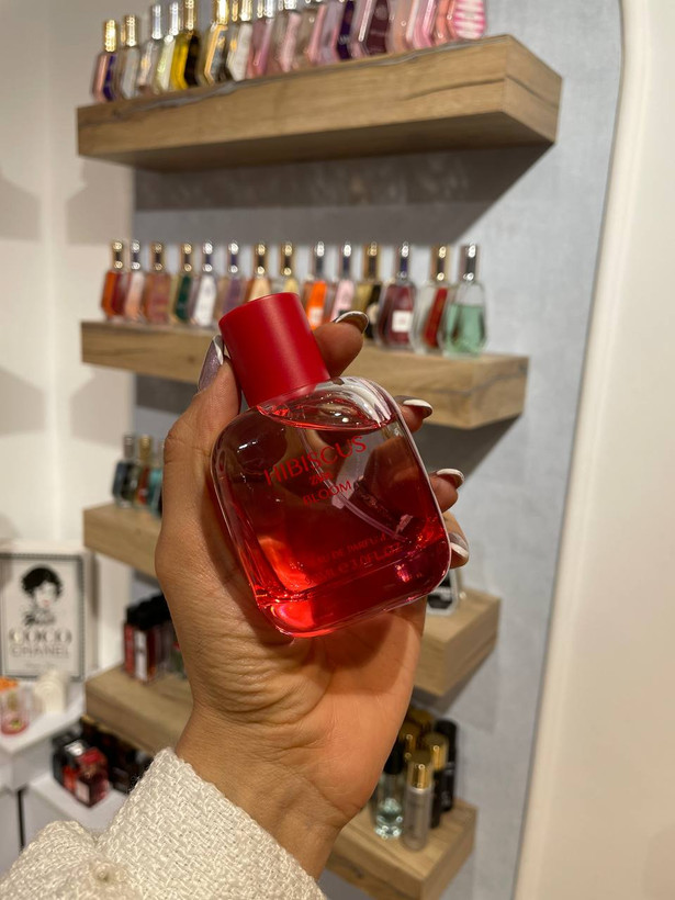 عطر زارا هیبیسکوس (Zara Hibiscus)