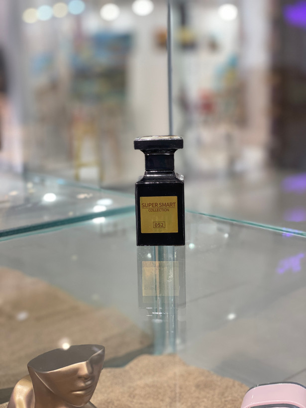 عطر مردانه زنانه توباکو وانیل سوپر اسمارت کد ۰۵۲