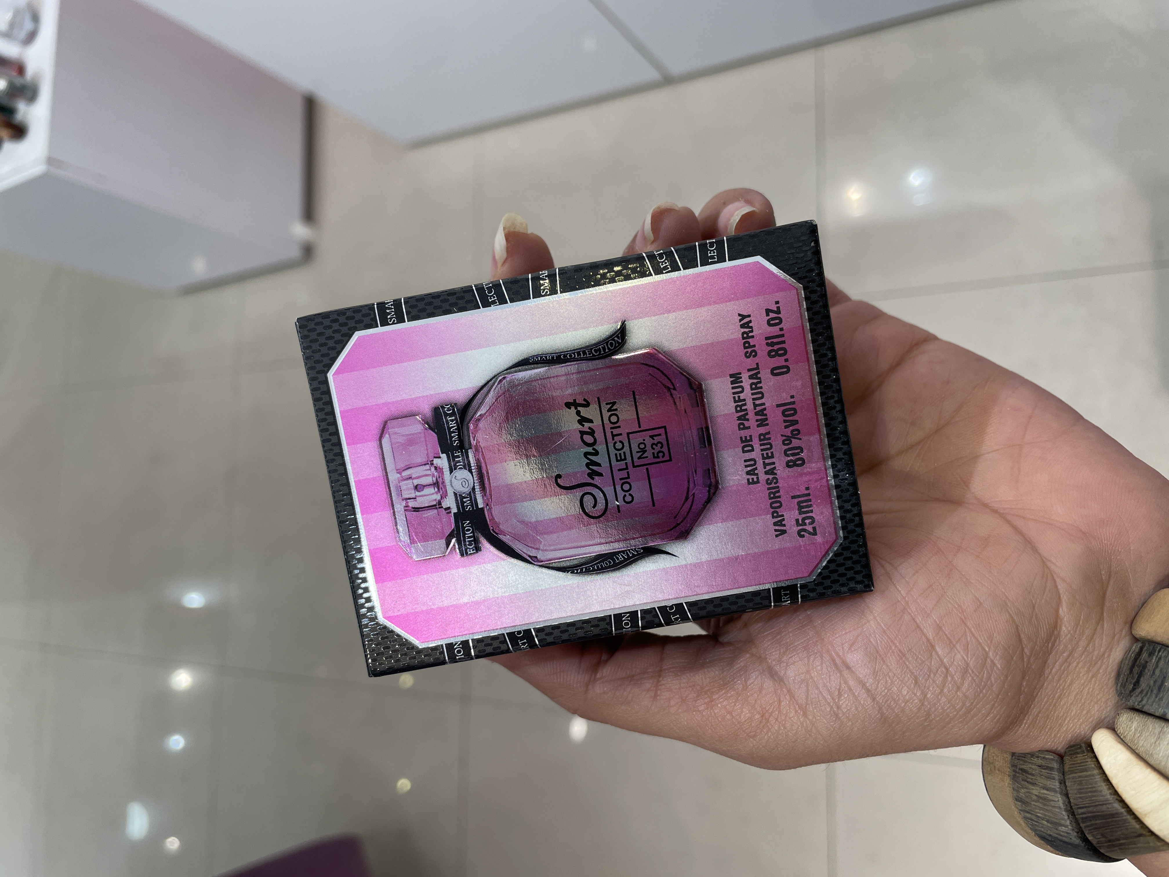 عطر و ادکلن ویکتوریا سکرت بامبشل صورتی ۲۵ میل اسمارت